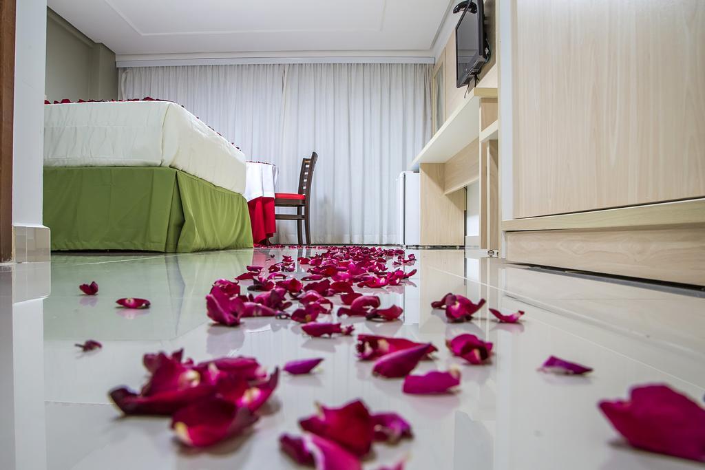 Hotel Laguna 4*